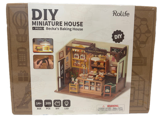 Rolife Becka’s Baking House DIY Miniature Kit