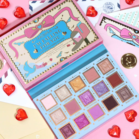 I'm Falling For you Eyeshadow Palette
