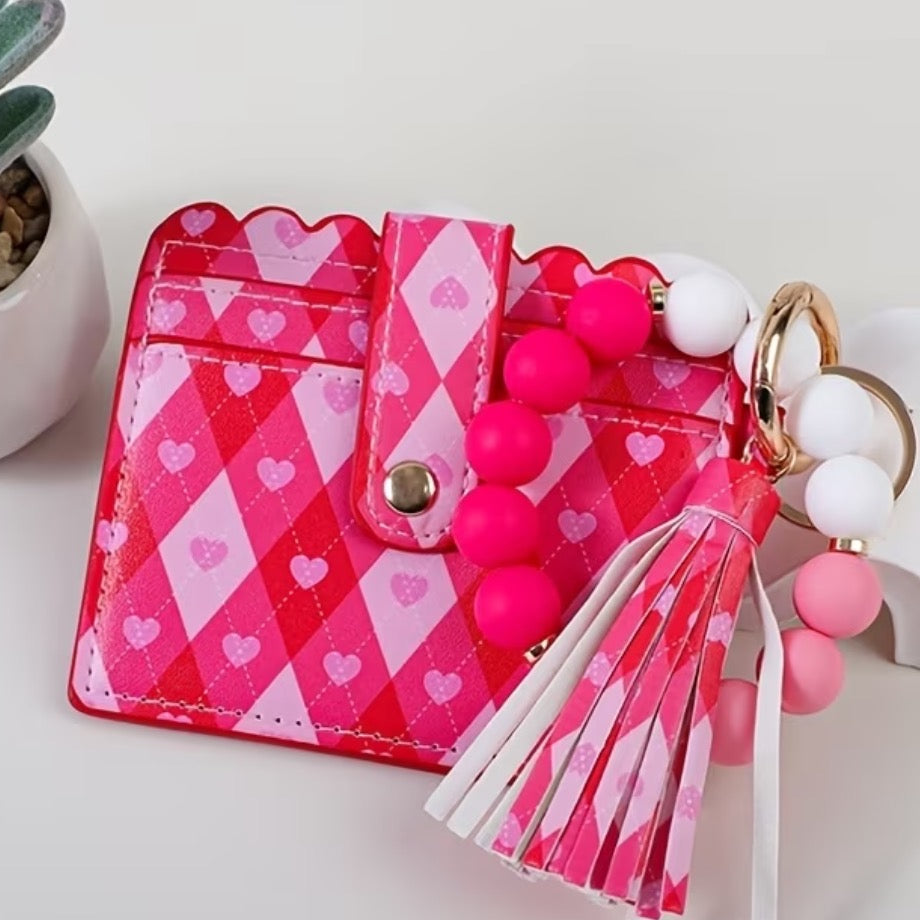 Beaded card wristlet wallet