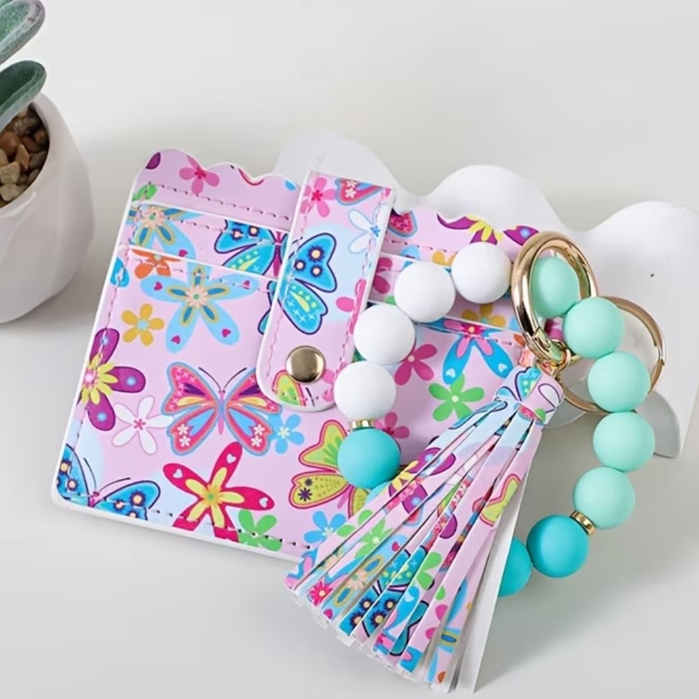Beaded card wristlet wallet