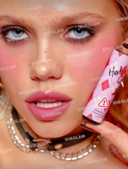 Harley Quinn -  Thrill Seeker Color-Changing Lipstick