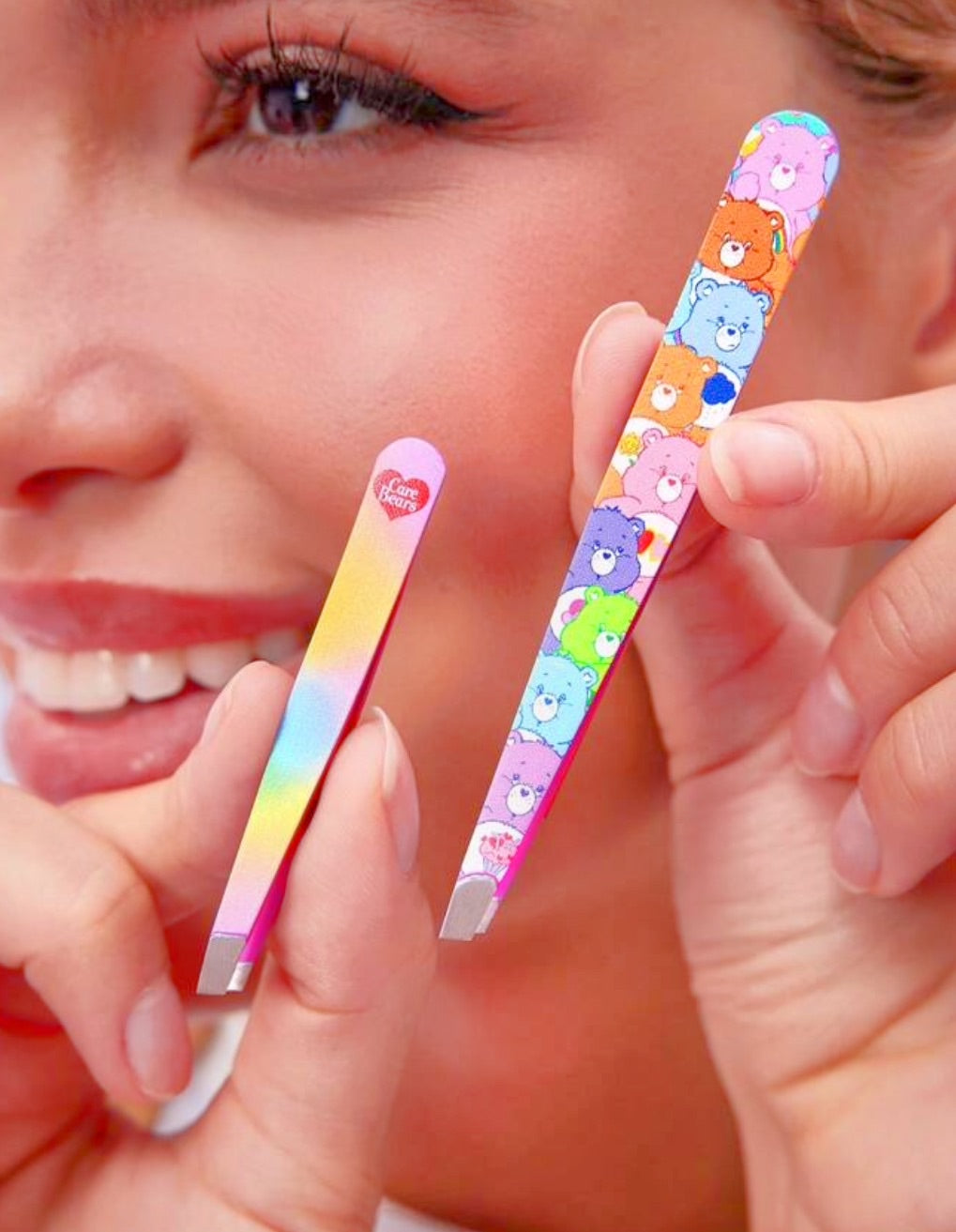 Care Bears 2-Piece Eyebrow Tweezer Set