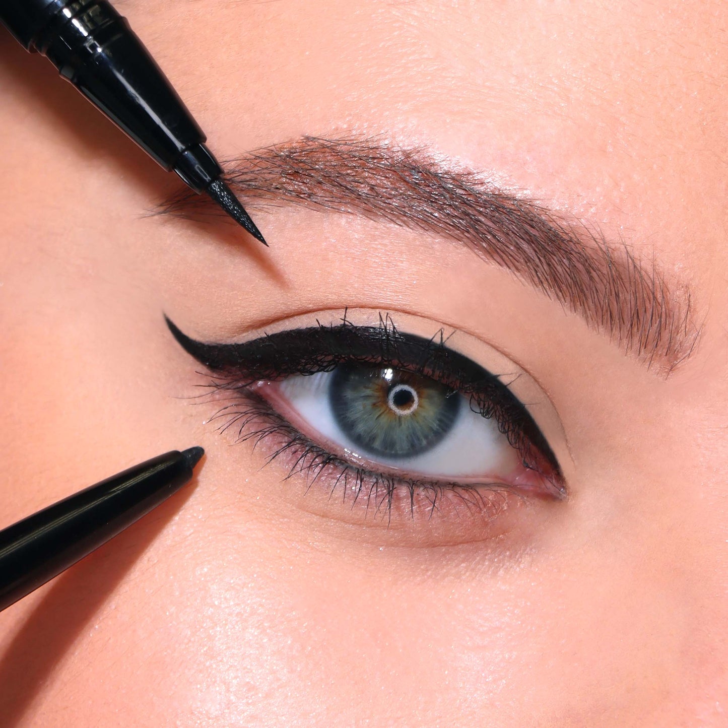 Double Ended Gel & Liquid Liner (Black)