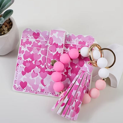 Beaded card wristlet wallet