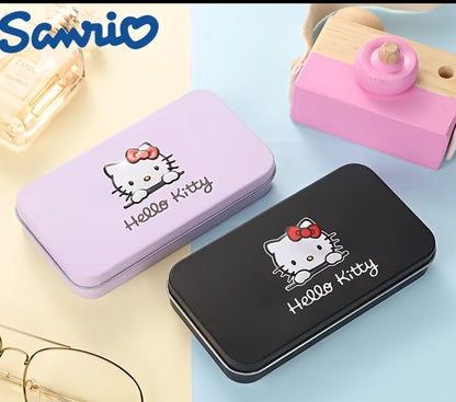 Hello Kitty 7 pc Makeup Brush Set in Tin