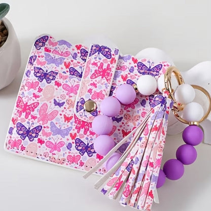 Beaded card wristlet wallet