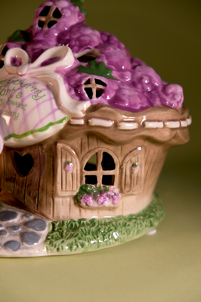 COMING SOON!  Raspberry Tart's Berry Sweet Hideaway Candle House