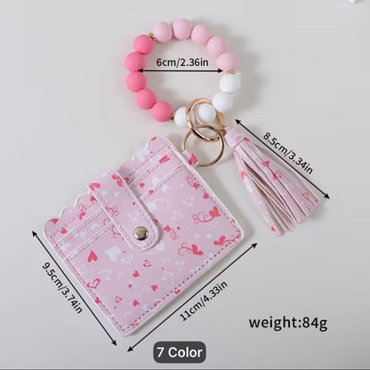 Beaded card wristlet wallet