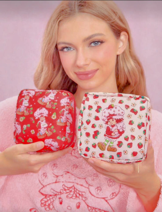 Strawberry Shortcake Feminine Bag