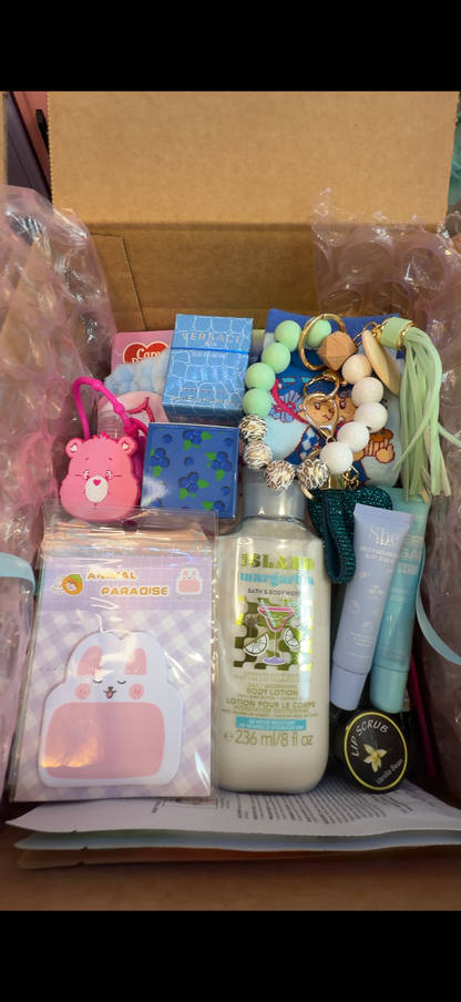 👑 VIP COLLECTOR BOX — The Ultimate Mystery Experience (18–24+ ITEMS)