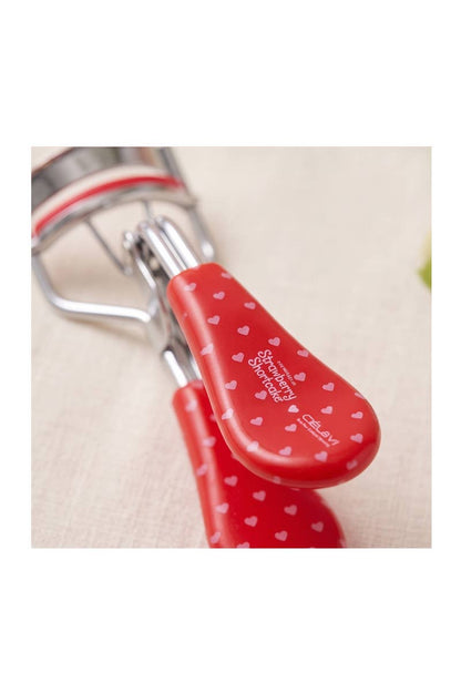 Shortcake Eyelash Curler