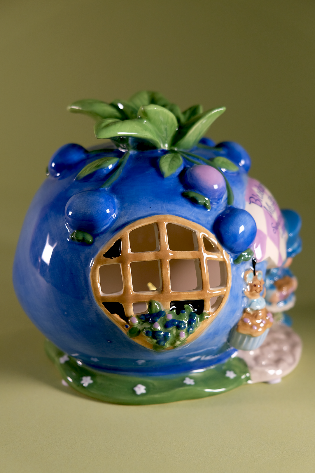 COMING SOON! Blueberry Muffin's Sweet and Cozy Cottage Candle House