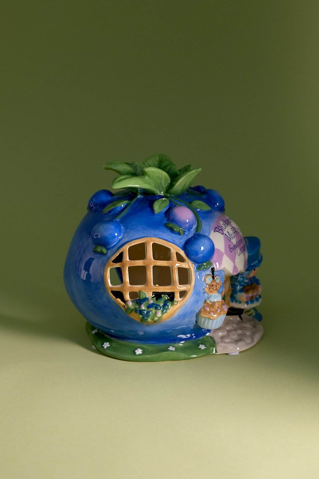 COMING SOON! Blueberry Muffin's Sweet and Cozy Cottage Candle House