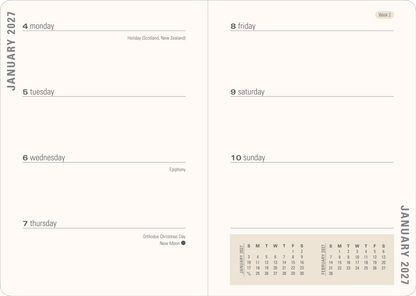2027 Pooh Weekly Planner
