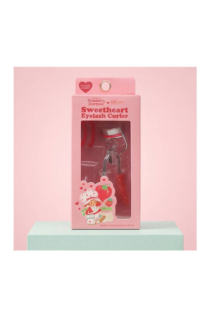 Shortcake Eyelash Curler