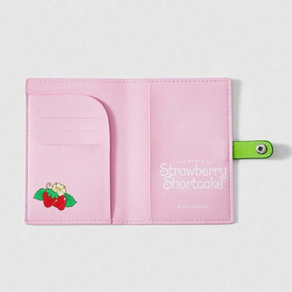 Strawberry Shortcake passport holder open interior