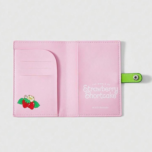 Strawberry Shortcake passport holder open interior