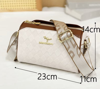 Quilted crossbody shoulder bag product photo